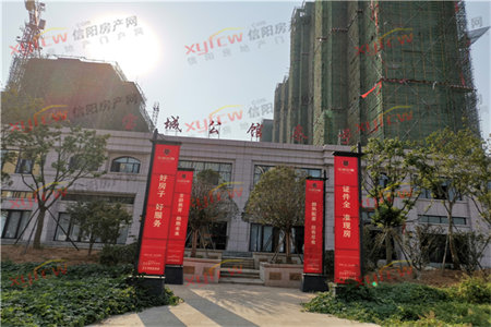 馨园4室2厅2卫120万170m2精装出售